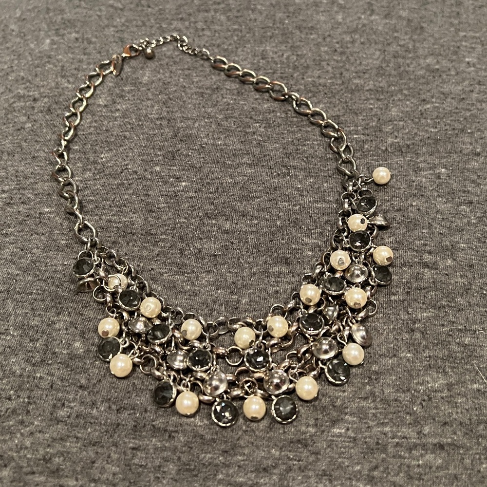 Gray and pearls, silver chain charming Charlie’s. Statement necklace